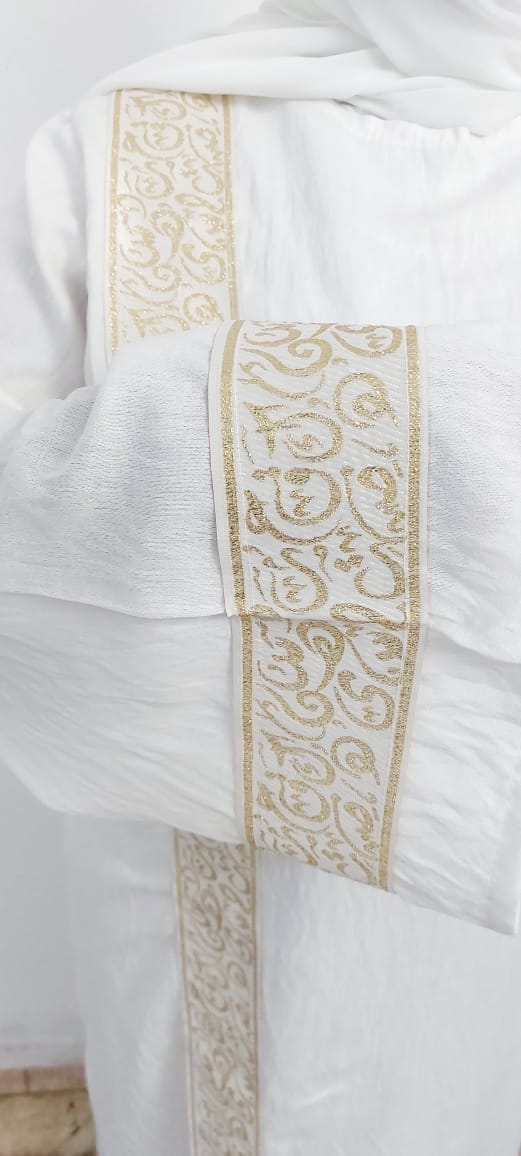 عبايه بزخرفه عربى