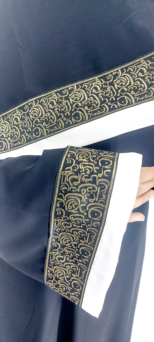 عبايه بزخرفه عربى